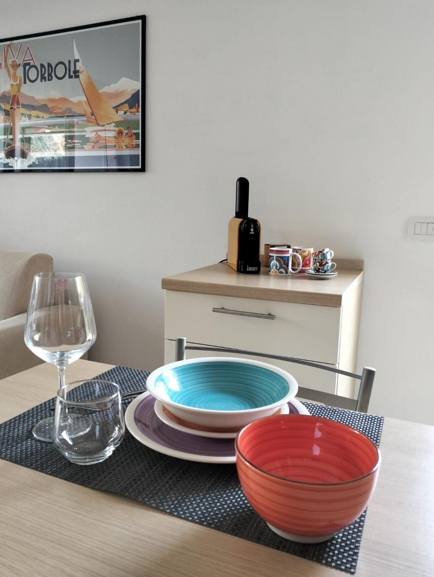 L&G Apartament Torbole Sul Garda Eksteriør billede